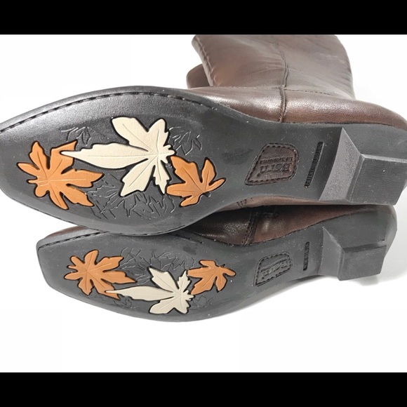 Born Tall Zip Boots - Picture 5 of 6